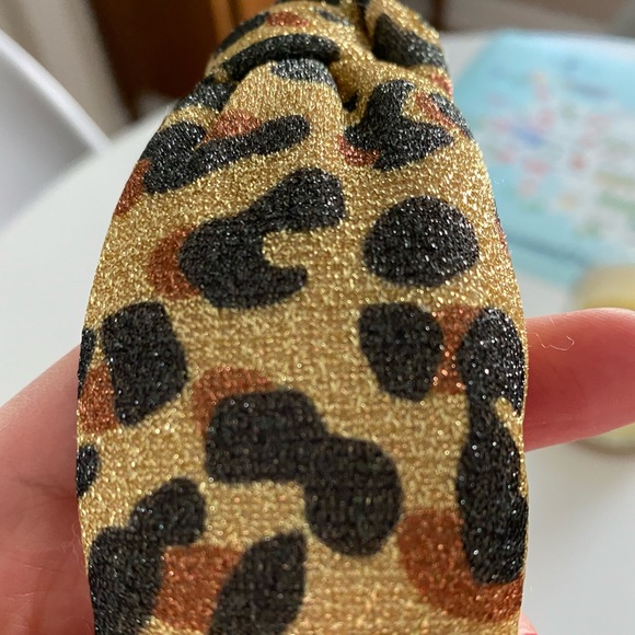 Lele Sadoughi Knotted Leopard Headband - Picture 4 of 5